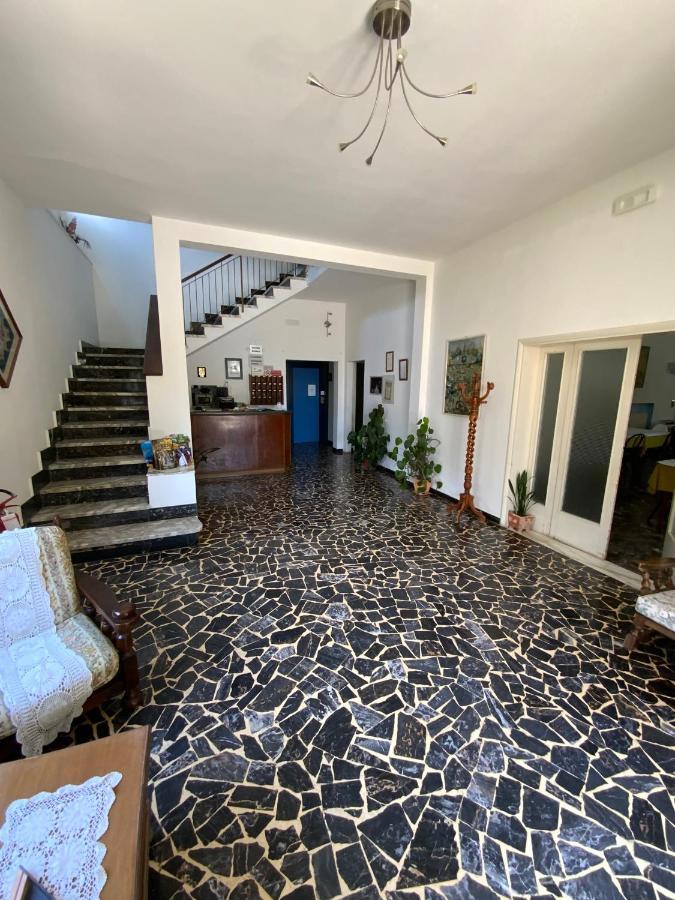 Hotel Naviglio Marina di Pietrasanta Zewnętrze zdjęcie