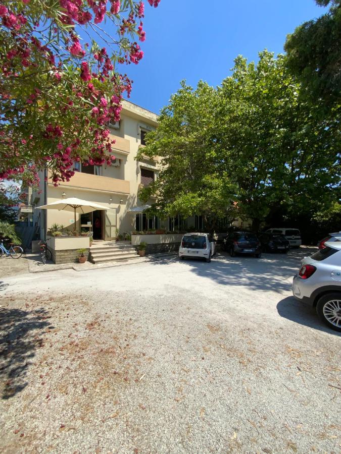 Hotel Naviglio Marina di Pietrasanta Zewnętrze zdjęcie