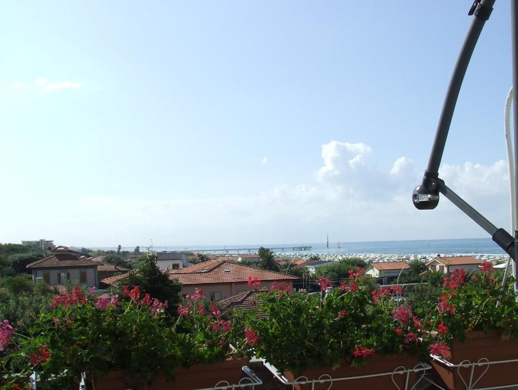 Hotel Naviglio Marina di Pietrasanta Zewnętrze zdjęcie
